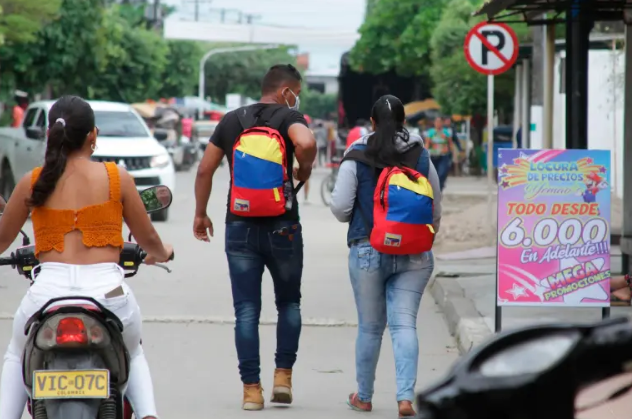 Foto: EFE Estos son los requisitos para los peatones que crucen la frontera con Colombia