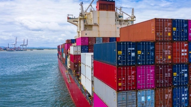Cierre del puerto de Shanghai afectará a Venezuela, según aduaneros
