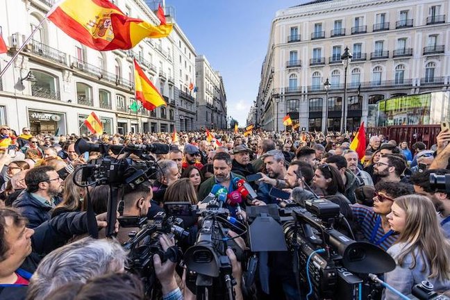 Abascal en Puerta del Sol: «Hay que parar el golpe de Estado de Sánchez»