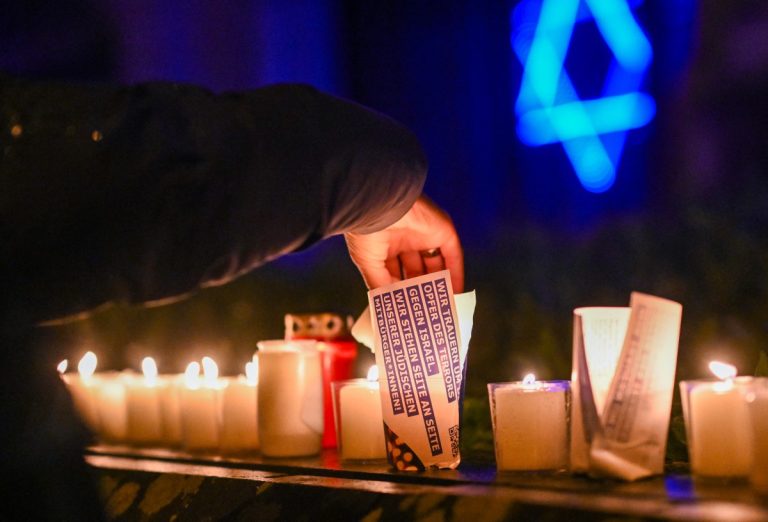 Guerra de Israel y Hamás inicia su 2º mes al anunciarse muerte de pareja hispano-chilena