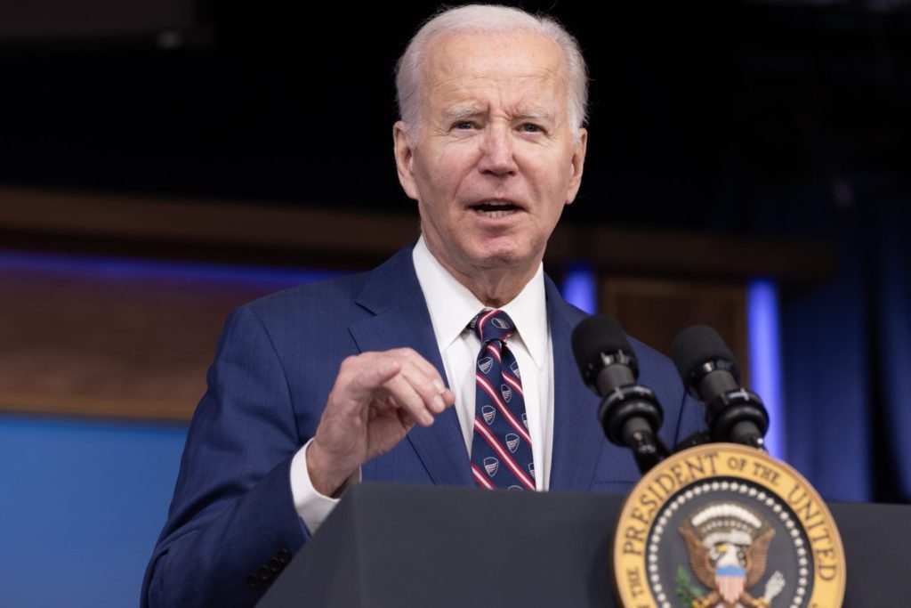 La investigación de juicio político contra Biden prevé convocar a testigos bajo juramento