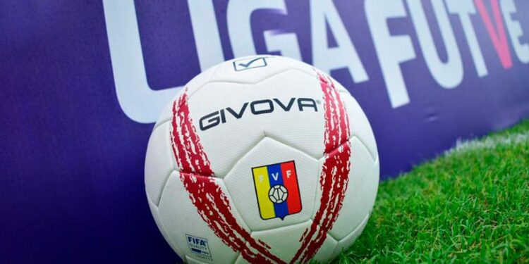 Escándalo en el Futve: cuatro jugadores de la liga local fueron detenidos por presuntamente abusar de una mujer