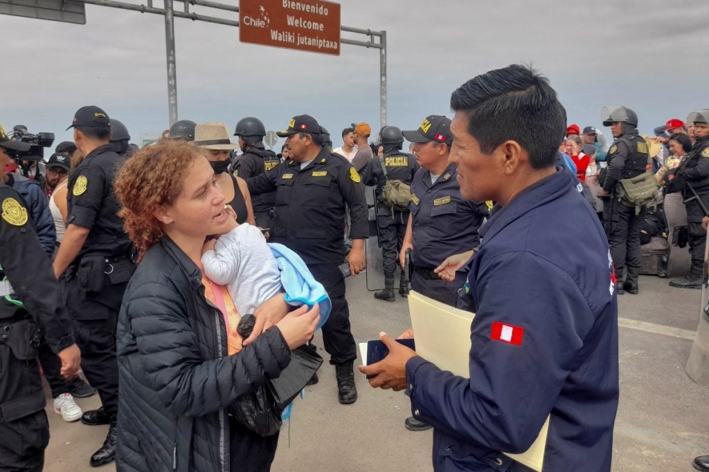Perú aprueba decreto para agilizar la expulsión de migrantes irregulares