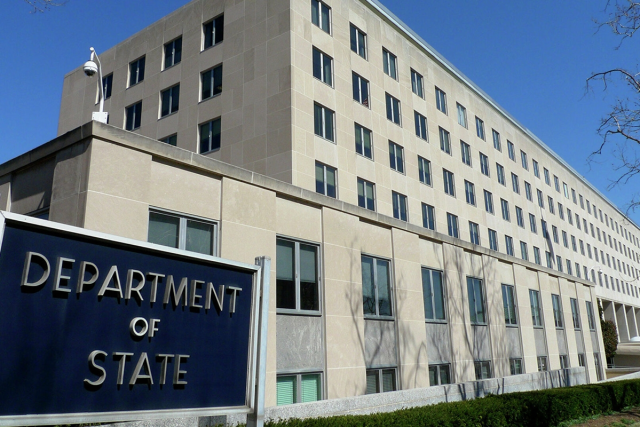 El gobierno de Biden evalúa restringir las licencias otorgadas si no se avanza en liberación de presos