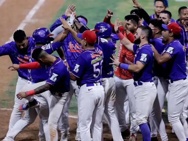 Tiburones de La Guaira conquistaron su octavo título de la Lvbp