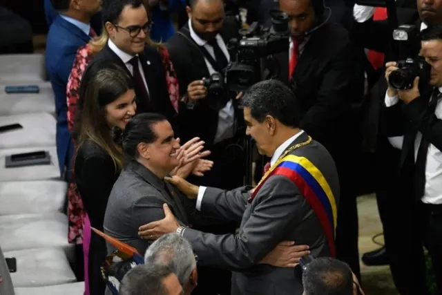 Para que se gane algo más que un “ingreso integral”, Maduro premió con nuevo cargo a Alex Saab