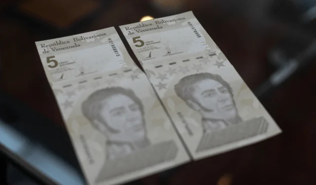 Los depósitos en bolívares crecieron un 44 % en 2023, según la Asociación Bancaria de Venezuela