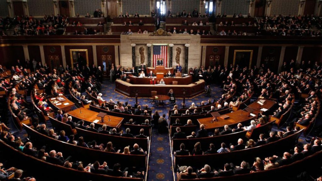 El Congreso de EE UU evita cierre de gobierno con una nueva prórroga presupuestaria