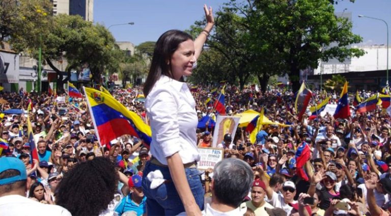 María Corina Machado Llama a los Venezolanos a Actuar en el Momento Decisivo: «La Libertad Está Más Cerca»