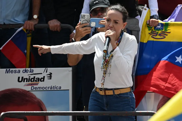 María Corina Machado Cuenta los Días para el 10 de Enero y la Tensión Crece en Venezuela