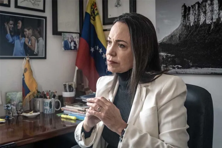 María Corina Machado Desestima las Amenazas de Maduro y Llama a la Unidad en Venezuela