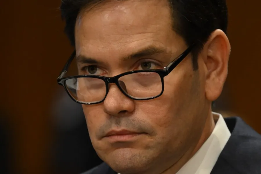 Marco Rubio prometió acabar con todas las licencias de crudo y gas que financian al chavismo