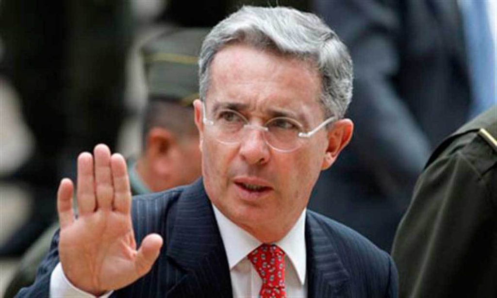 Álvaro Uribe tras quedar en libertad: «Maduro es un blanco legítimo de Estados Unidos»