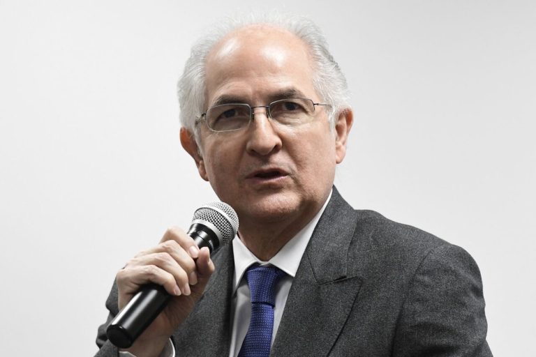 Antonio Ledezma sobre el despliegue de EE UU en el Caribe: «No se trata de una invasión militar»