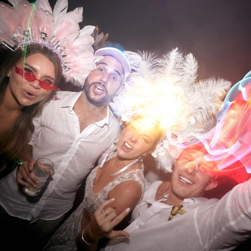 Filtran fotos y videos de la boda en Canaima de Gustavo Puglia y Ruth Sánchez Bueno vinculados a Vladimir Padrino López