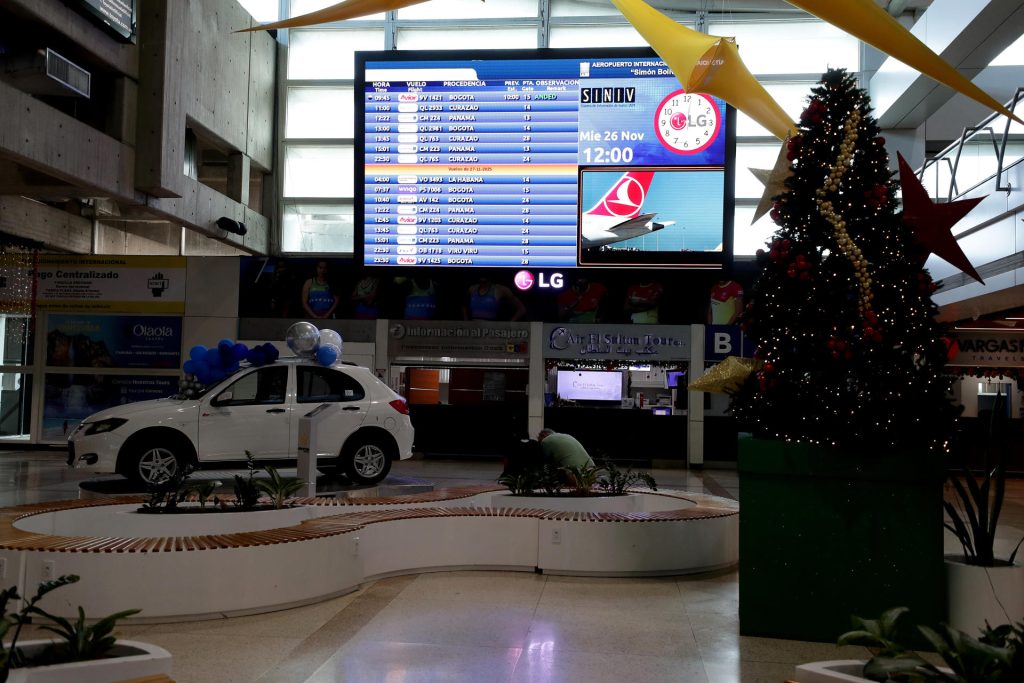 Crisis aérea en Venezuela en medio del despliegue militar de EEUU