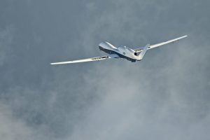 Dron espía MQ-4C Triton volvió a vigilar objetivos en el corazón de FIR Maiquetía