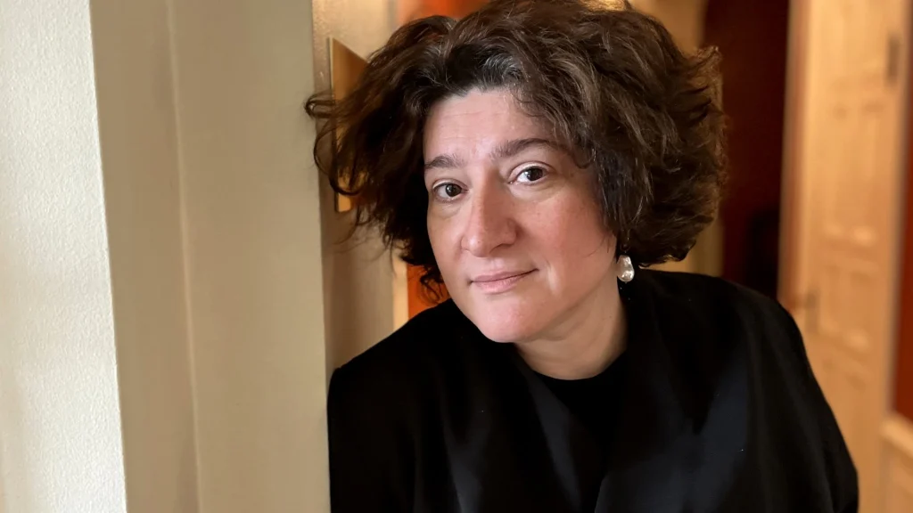 María Stepánova: Es imposible derrocar a Putin desde dentro o por revolución popular