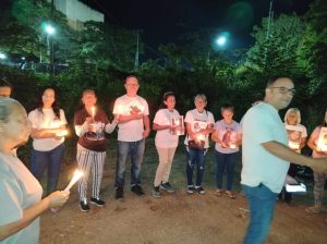 Familiares de presos políticos realizaron otra vigilia por la libertad a las afueras de El Rodeo I