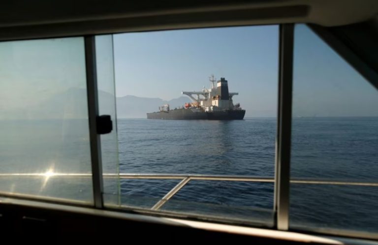 India interceptó tres petroleros sancionados por EEUU y vinculados a la flota fantasma iraní