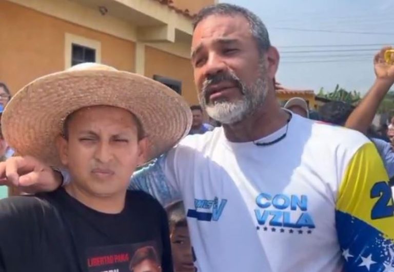 Emill Brandt recibió calurosa ovación en su regreso a Barinas tras casi dos años detenido en El Helicoide (Videos)