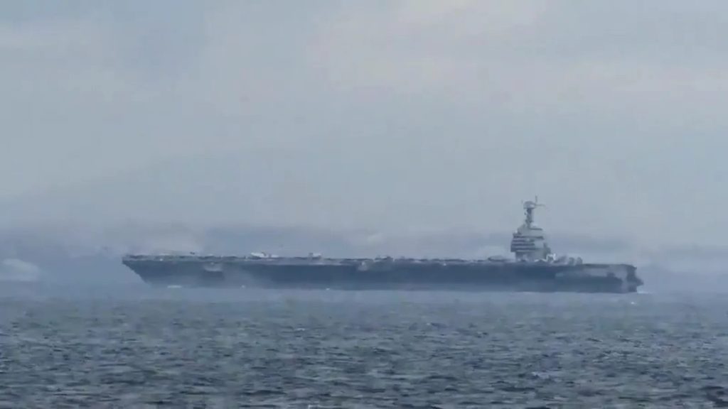 El portaaviones USS Gerald R. Ford cruzó el estrecho de Gibraltar y se acerca a Irán (VIDEO)