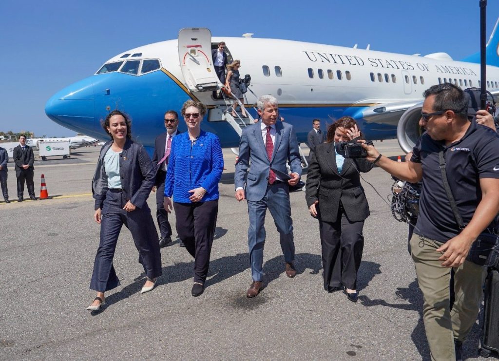 Liderazgo de Trump está impulsando a Venezuela hacia el éxito, aseguró Chris Wright