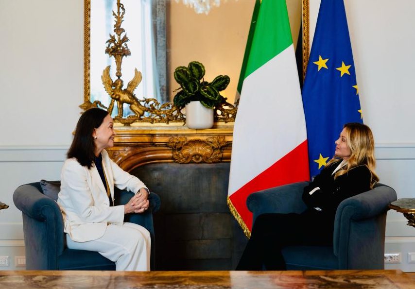 Giorgia Meloni recibió con honores a María Corina Machado en el Palazzo Chigi