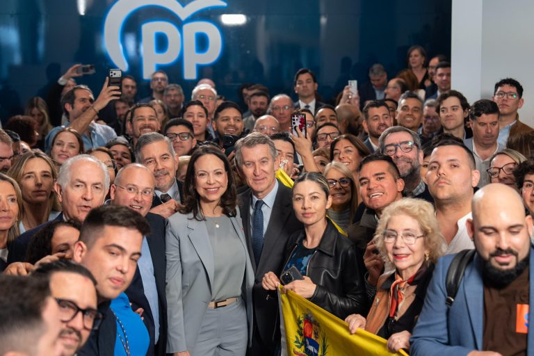 María Corina Machado agradeció la solidaridad española y pidió desplazar al régimen chavista