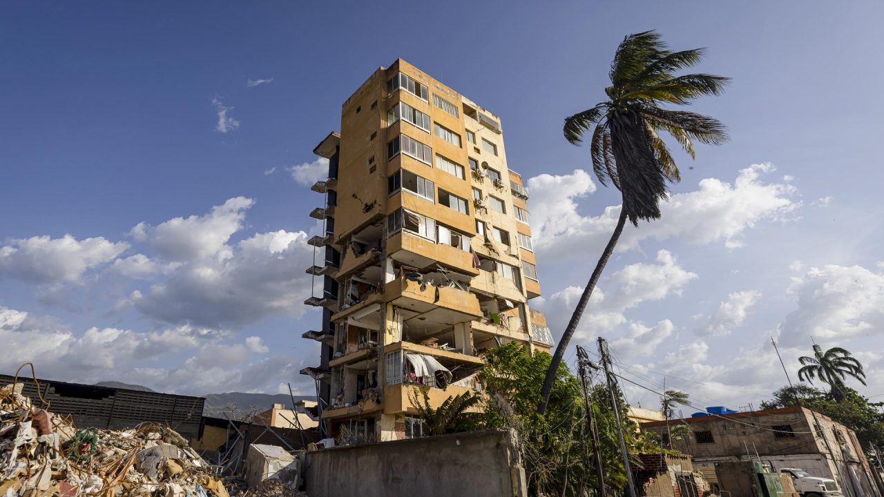 La débil respuesta del régimen empeoró el desastre de los terremotos en Venezuela, según informe