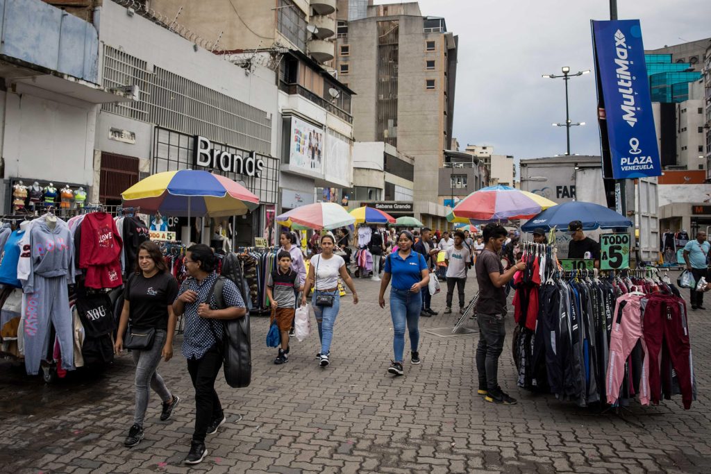 Bloomberg: Grupo de acreedores venezolanos se expande antes de la reestructuración de la deuda
